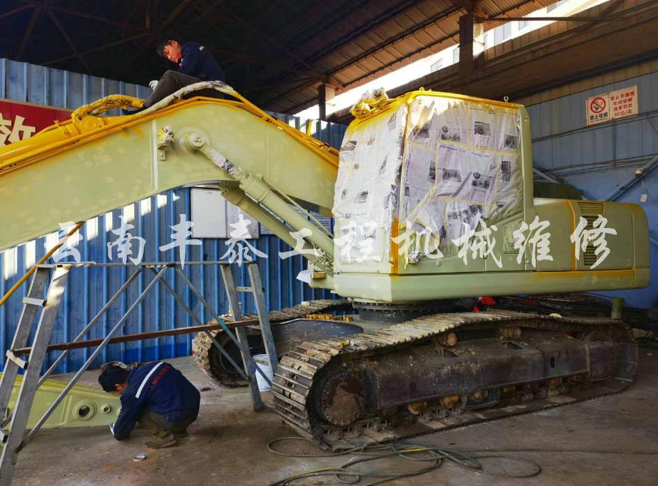 挖掘機(jī)維修專題:挖斗漏油故障的診斷與解決 挖掘機(jī)維修專題:挖斗漏油故障的診斷與解決